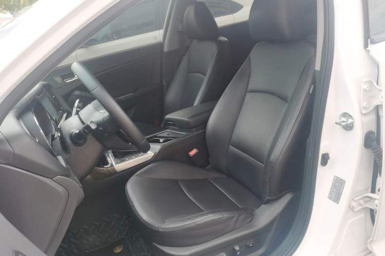 Used Kia K5 2014 2.0L Automatic LUXURY
