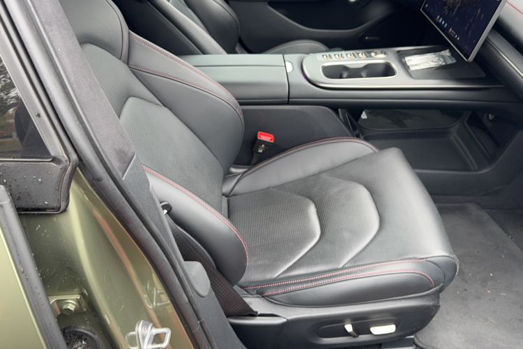 Used  SU7 2024 Four-Wheel Drive Ultra-Long Range Advanced Intelligent Driving Max Edition
