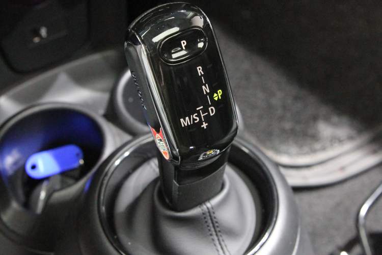 Used  MINI 2022 1.5T COOPER Classic Edition Five-Door Version
