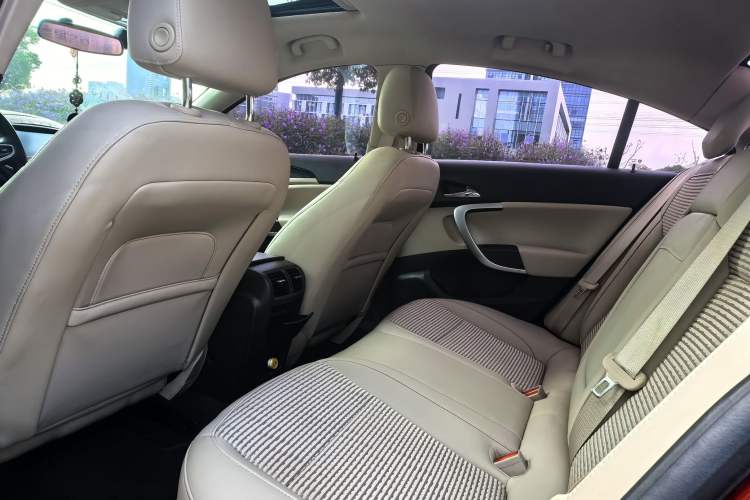 Used Buick Regal 2015 2.0L Leading Fashion Edition
