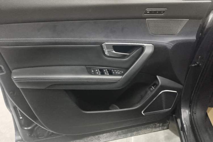 Used BYD Song Pro New Energy 2019 DM 1.5T Four-Wheel Drive High-Energy Version
