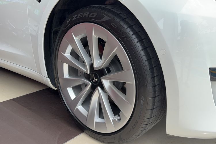 Used Tesla Model 3 2022 Rear-Wheel-Drive Version
