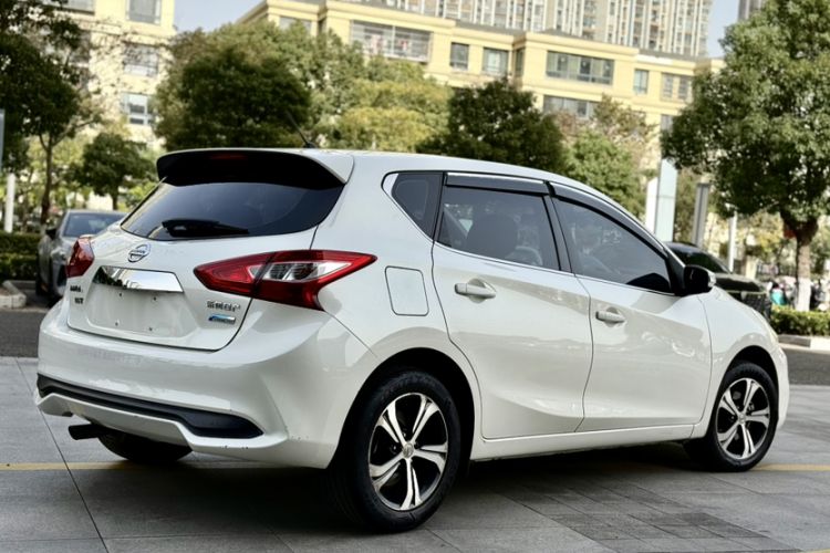 Used Nissan Tiida 2016 1.6L CVT Smart Drive Edition
