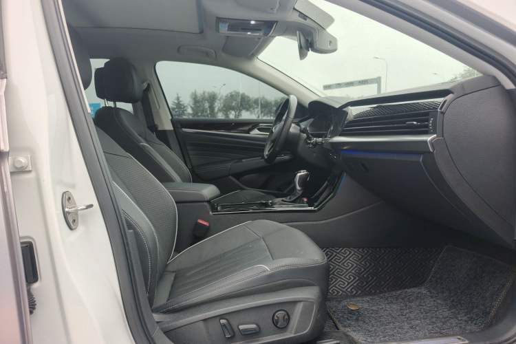 Used Volkswagen Passat New Energy 2022 430 PHEV Hybrid Luxury Edition
