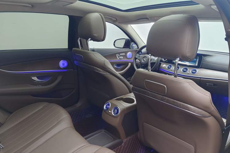 Used Mercedes-Benz E-Class 2017 E 300 L Luxury Model
