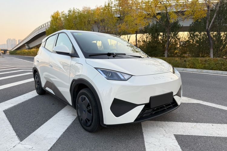 Used BYD Seagull 2025 Intelligent Driving Version 305 km Dynamic Edition
