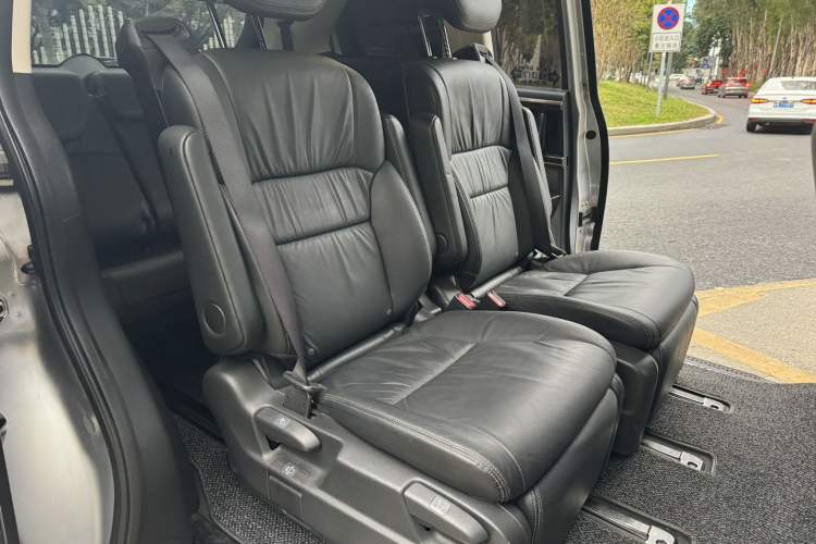 Used Honda Odyssey 2015 Updated Version 2.4L Smart Edition
