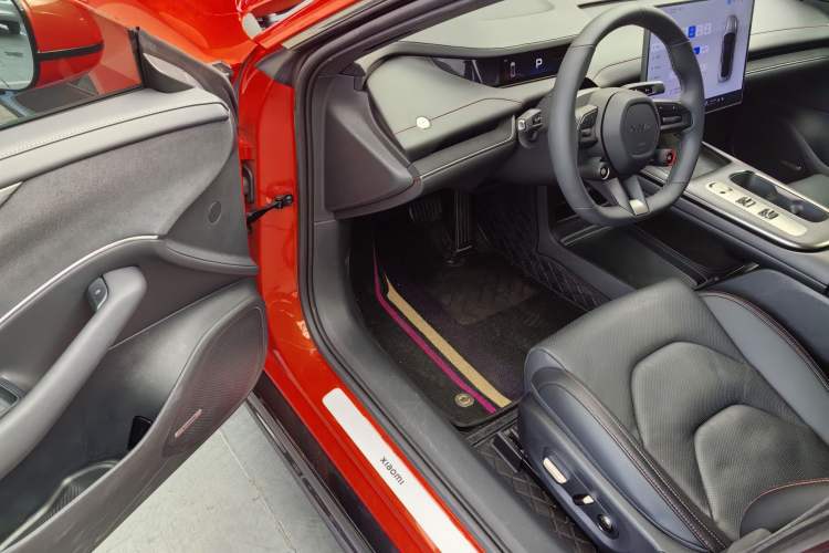 Used  SU7 2024 Rear-Drive Ultra-Long Range Advanced Pro-Level Intelligent Driving Version
