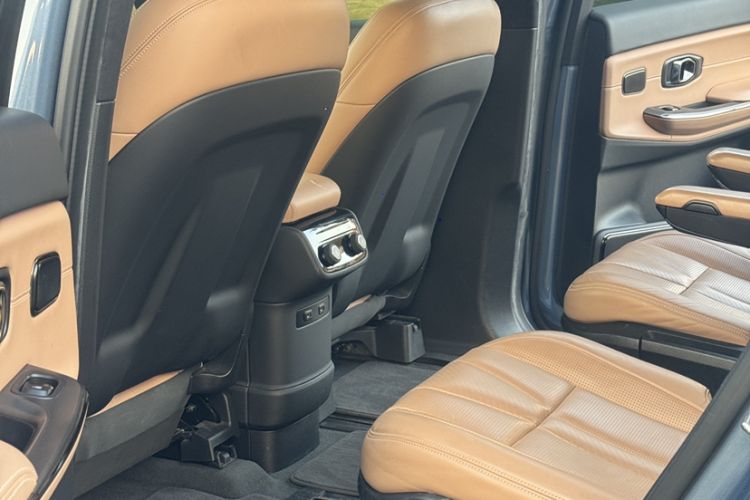 Used Nio ES8 2020 415 km Signature Edition 6-Seater Version
