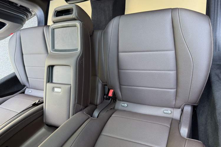 Used Mercedes-Benz GLE 2023 GLE 350 4MATIC Stylish Model
