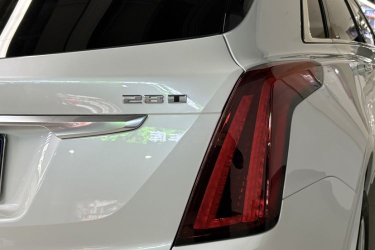 Used Cadillac XT5 2021 28T Luxury Version