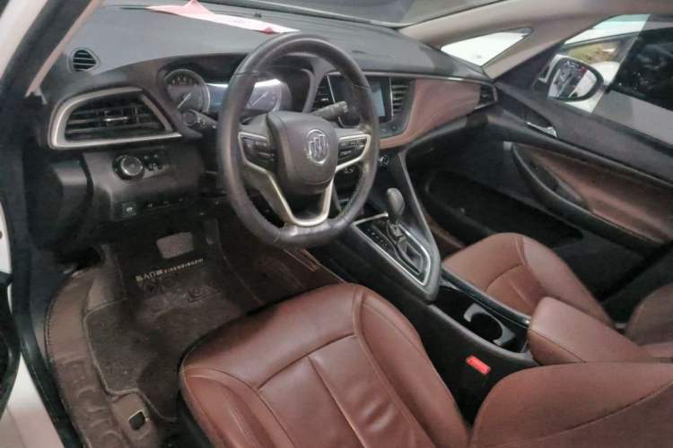 Used Buick GL6 2018 18T 6-Seater Prestige Model
