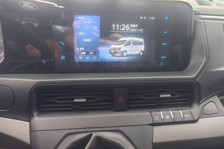 Used Ford Transit 2023 2.0T Diesel Manual Multifunction Commercial Vehicle Mid-axle Low-Roof Design 5/6 Seats
