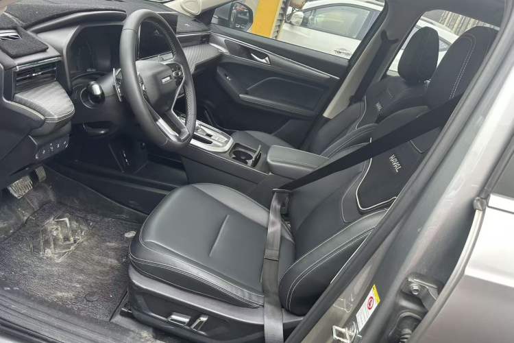 Used Haval JOLION 2021 1.5T Automatic Grand Three-Volume Version
