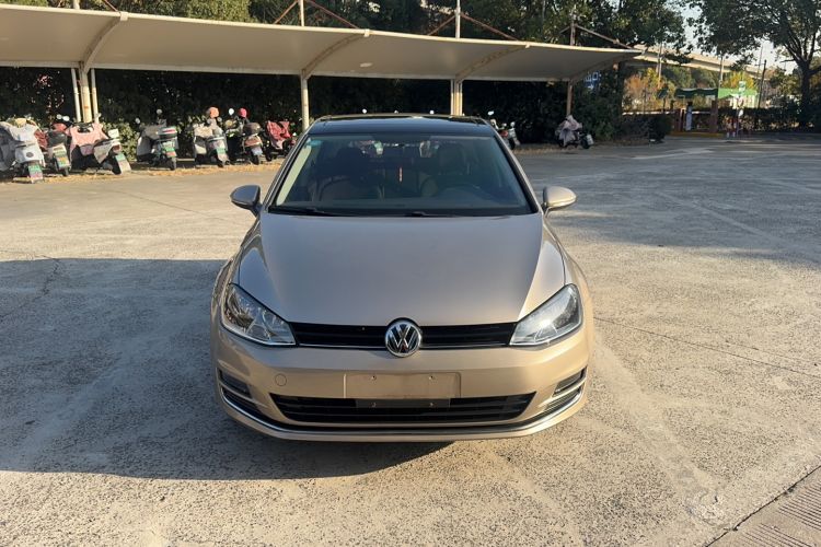 Used Volkswagen Golf 2016 1.6L Automatic Comfort Model
