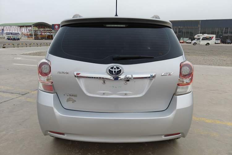 Used Toyota Verso 2014 Starlight 180E CVT Elite Edition
