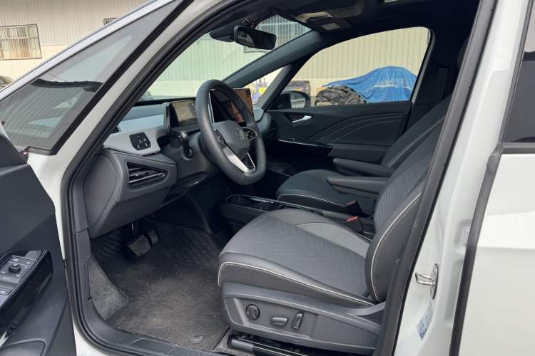 Used Volkswagen ID.3 2025 Smart Edition Outstanding Model
