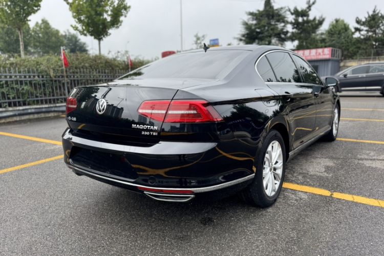 Used Volkswagen Magotan 2019 330TSI DSG Luxury Version China VI Standard
