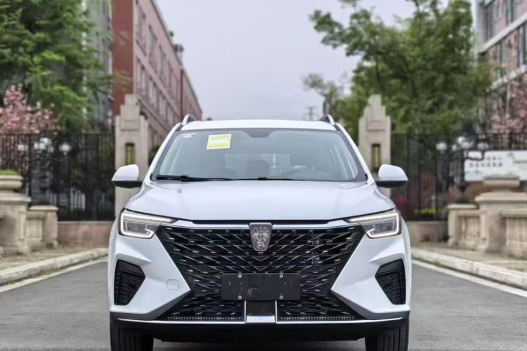 Used Roewe RX5 2023 PLUS 330TGI Automatic Trendsetting Smart Edition
