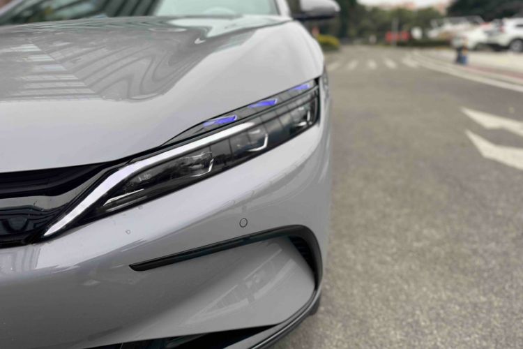 Used BYD Han 2025 DM-i Intelligent Driving Edition 125KM LiDAR Flagship Model
