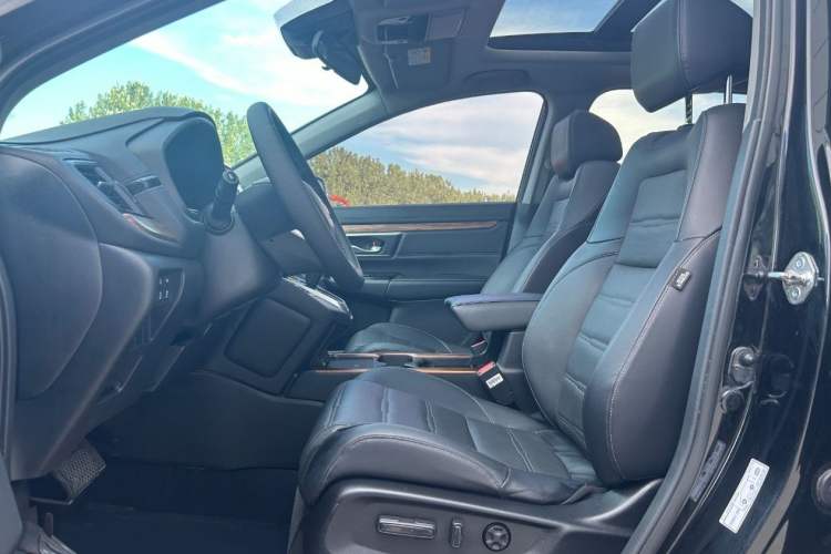 Used Honda CR-V 2021 240TURBO CVT 2WD Fashion Edition