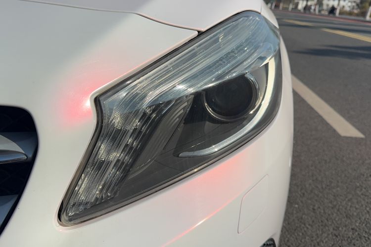 Used Mercedes-Benz A-Class 2015 A 200 Fashion Model