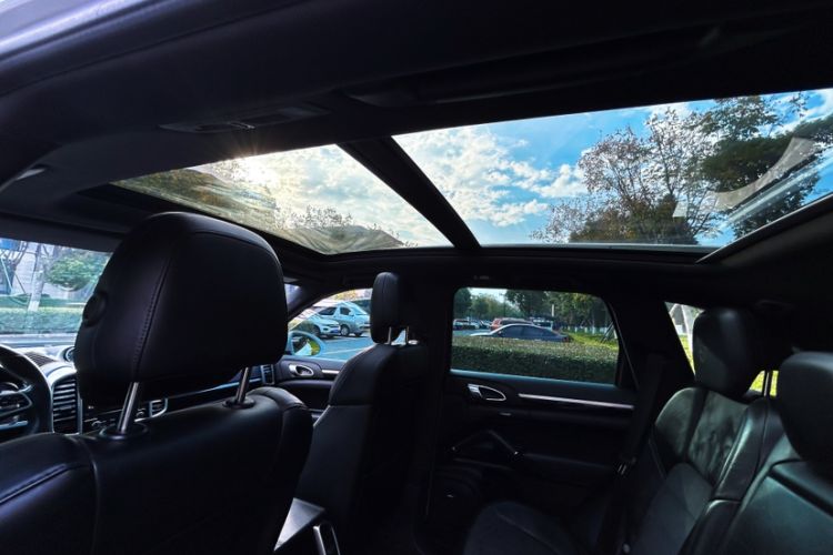 Used Porsche Cayenne 2016 Cayenne Platinum Edition 3.0T
