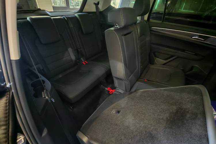 Used Volkswagen Teramont 2020 530 V6 Four-Wheel Drive Luxury Edition China V Standard
