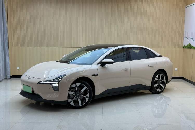 Used XPeng MONA M03 2024 620 with Ultra-Long Range