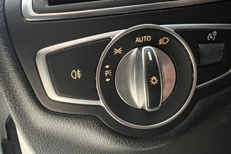 Used Mercedes-Benz C-Class 2020 Restyled C 200 L Fashion Edition Sport Version
