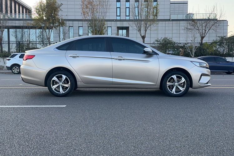 Used Geely Auto Emgrand GL 2017 1.8L DCT Elite Model
