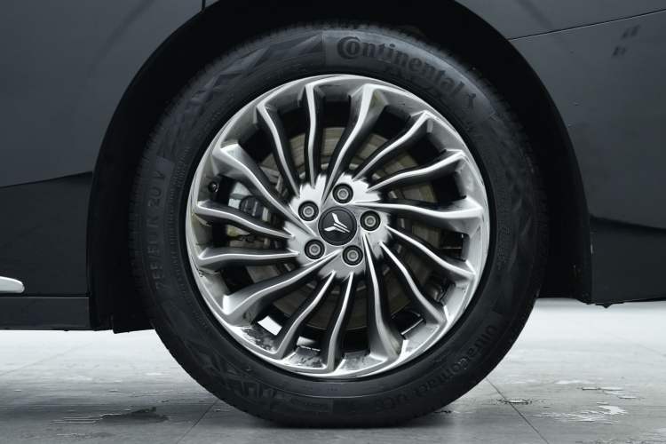 Used VOYAH Dream 2022 Low-Carbon Edition Dream+ Smart Enjoyment Package
