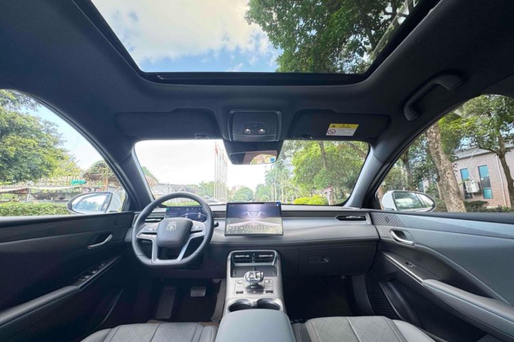 Used BYD Qin PLUS 2025 DM-i Smart Drive 55KM Beyond Model
