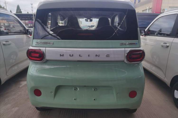 Used Wuling Hongguang MINIEV 2024 3rd Generation 215km Advanced Version
