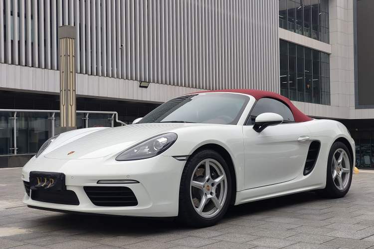 Used Porsche 718 2022 Boxster 2.0T
