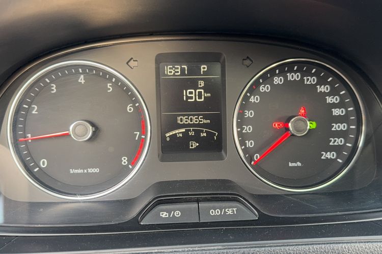 Used Volkswagen Gran Lavida 2013 1.4 TSI Automatic Luxury Model
