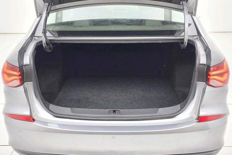 Used Chevrolet Monza 2019 Redline 320T Dual-Clutch Sporty Version China VI Standard
