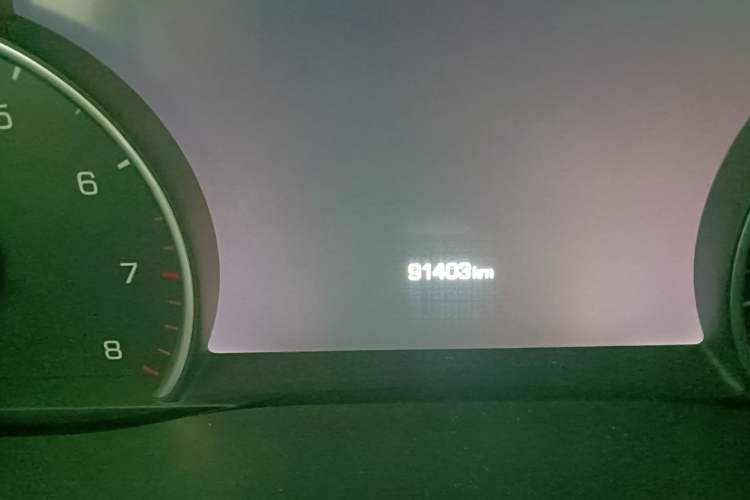 Used Cadillac XT5 2018 25T Luxury Model