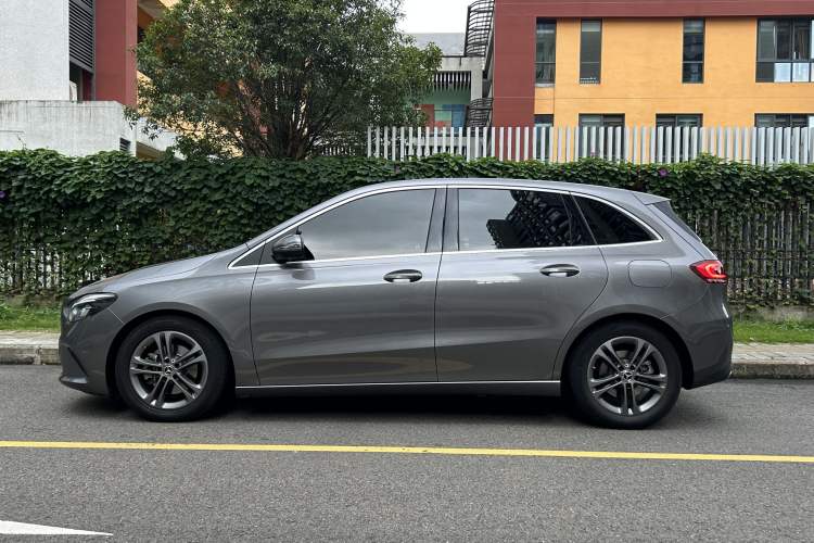 Used Mercedes-Benz B-Class 2020 B 200 Sport Edition
