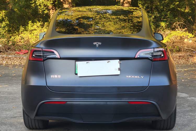 Used Tesla Model Y 2024 Rear-Wheel-Drive Version
