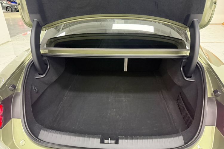 Used  SU7 2024 Four-Wheel Drive Ultra-Long Range Advanced Intelligent Driving Max Edition
