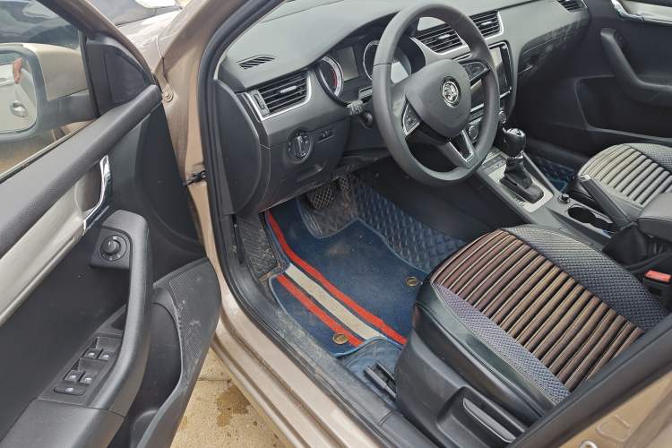 Used Skoda Octavia 2019 TSI230 DSG SmartDrive Luxury Edition China VI
