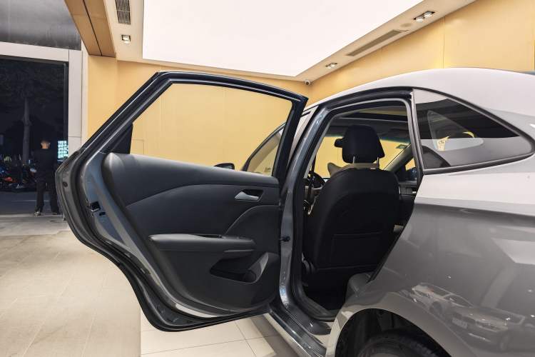 Used Chevrolet Monza 2022 Light Hybrid Redline 320T Dual-Clutch Thrilling Edition