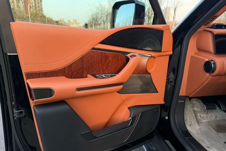 Used  U8 2023 Luxury Edition