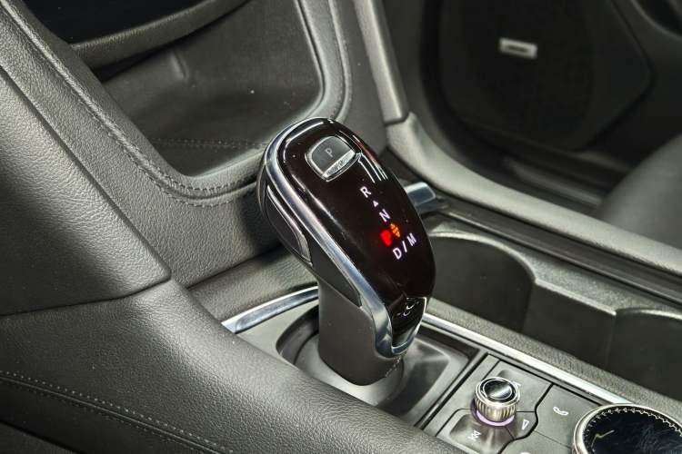 Used Cadillac XT5 2021 28T Luxury Version
