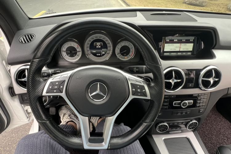 Used Mercedes-Benz GLK-Class 2015 GLK 260 4MATIC Fashion Edition Ultimate Version