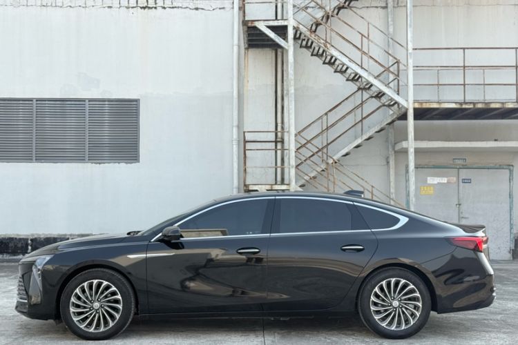 Used Buick LaCrosse 2023 28T Prestige Edition