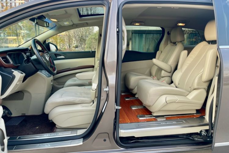 Used Buick GL8 2017 25S Prestige Version China V Standard
