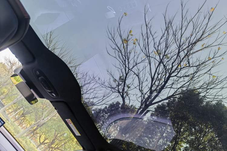 Used  SU7 2024 Rear-Drive Ultra-Long Range Advanced Pro-Level Intelligent Driving Version
