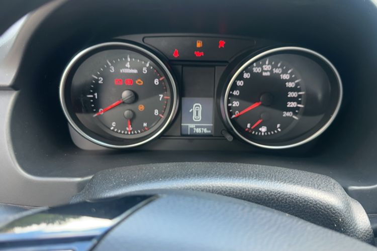 Used Haval M6 2019 1.5T Manual Two-Wheel Drive Urban Version China V Standard
